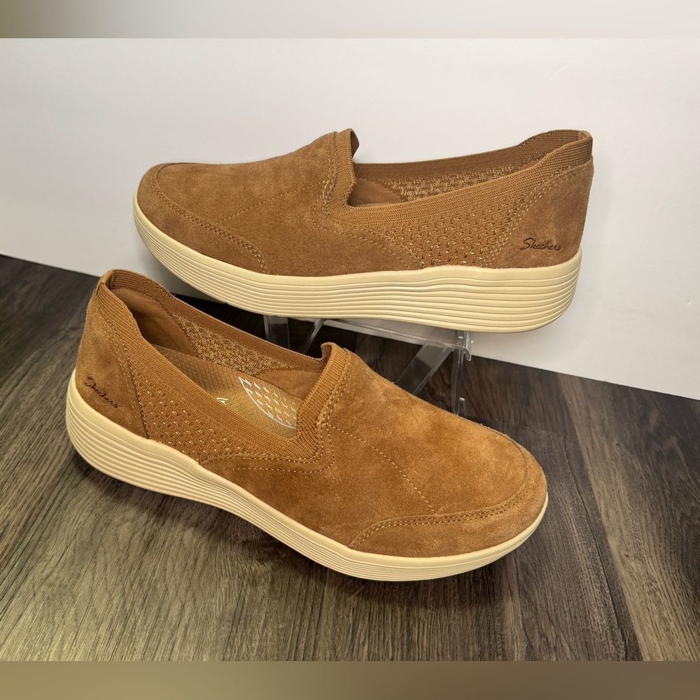 🔥Skechers Modern Comfort-Casual Arch Laguna-Subtle Spice Women's Slip On Sz 11